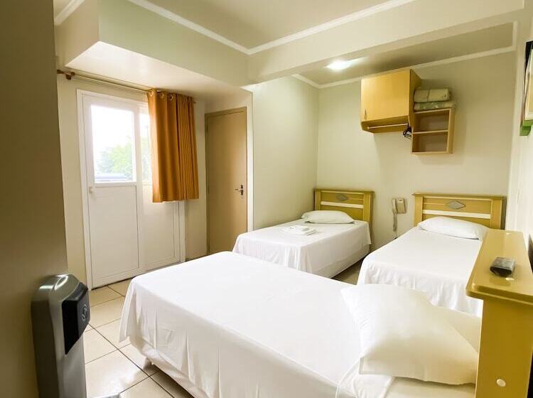 Номер Deluxe, Andardac