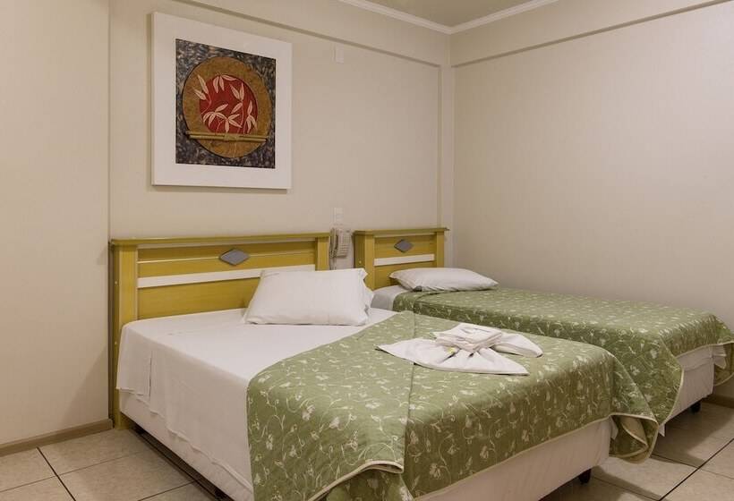 Трехместный Номер Deluxe, Andardac