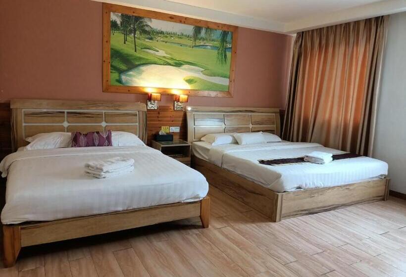 Studio Familiare, Balik Pulau