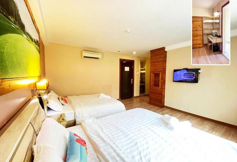 Studio Familiare, Balik Pulau