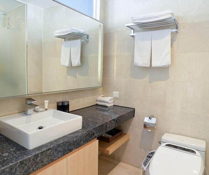 חדר סופריור, Matthieu Yeosu