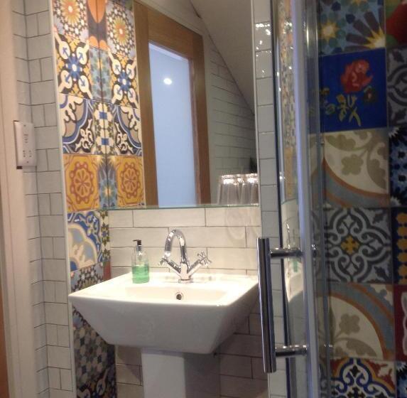 Номер Стандарт, Quinlan & Cooke Boutique Townhouse And Qcs Seafood Restaurant