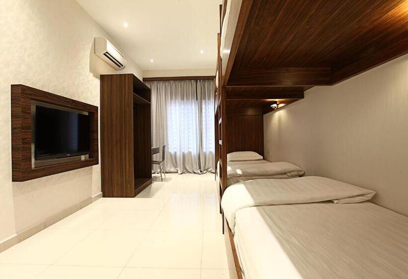 Семейный Номер, Sri Enstek