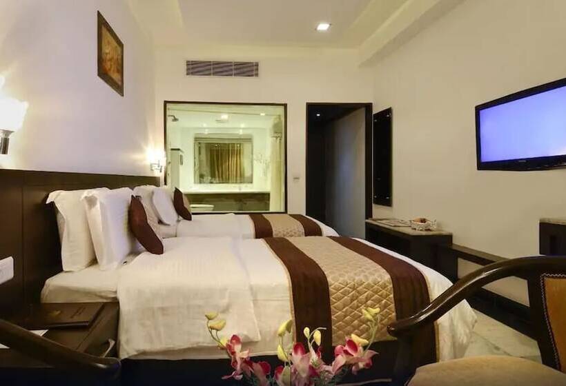 デラックスルーム, Taj Resorts