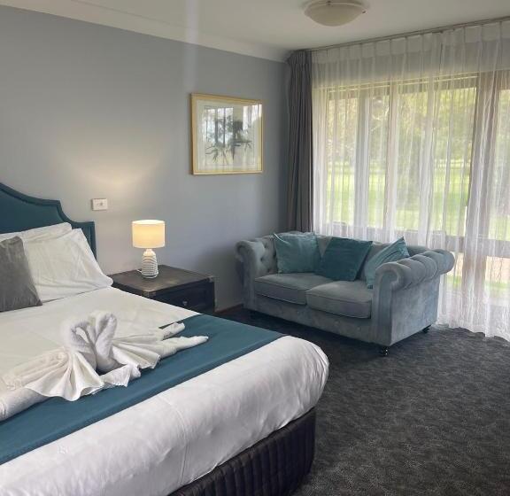 חדר סטנדרט עם ג'קוזי, Town & Country Motor Inn