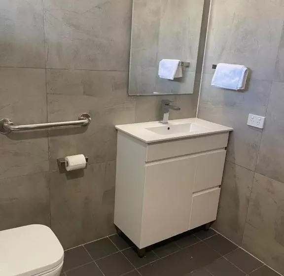 身障者適用スタンダードルーム, Town & Country Motor Inn