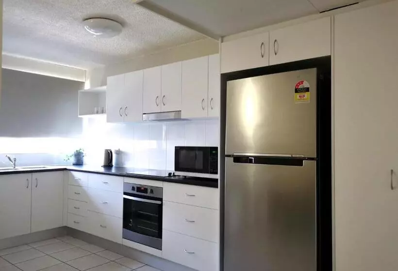 اتاق خانوادگی, Palm Waters Holiday Villas