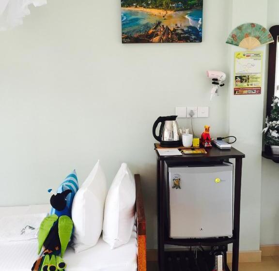 디럭스 룸, Peacock Villa