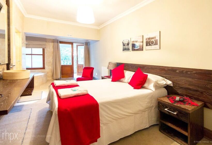 غرفة ديلوكس, Or Tambo Guest House