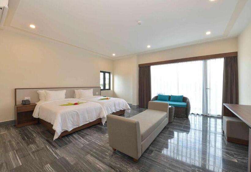 سوییت خانوادگی, Cocoland River Beach Resort & Spa