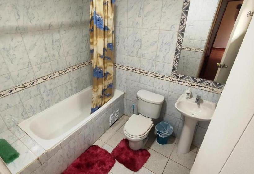 家庭间, Hostal Katchi