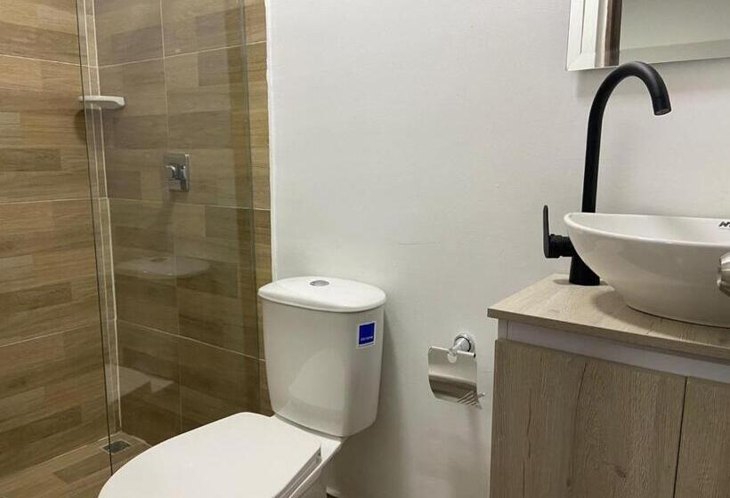 Standard Szoba, Torre De Granada