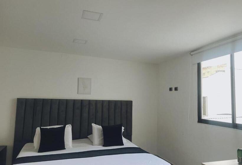 Standard Szoba, Torre De Granada