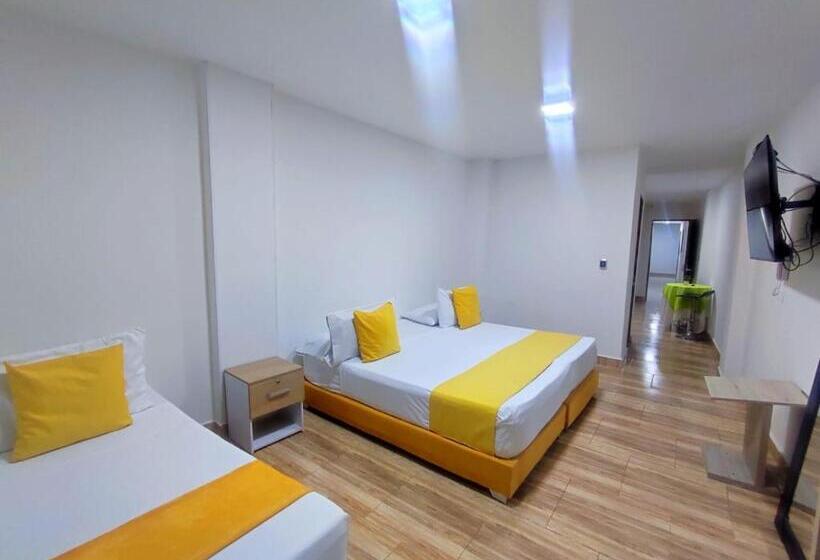 Quarto Estandar, Torre De Granada
