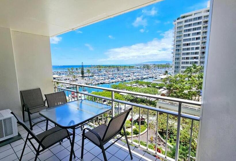 Апартаменты 1 Спальня Вид на Море, Ilikai Hotel Condo With Kitchen And Ocean View