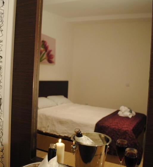 חדר סטנדרט, Fernando