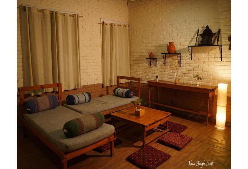 کلبه ییلاقی, Nana Jungle Resort