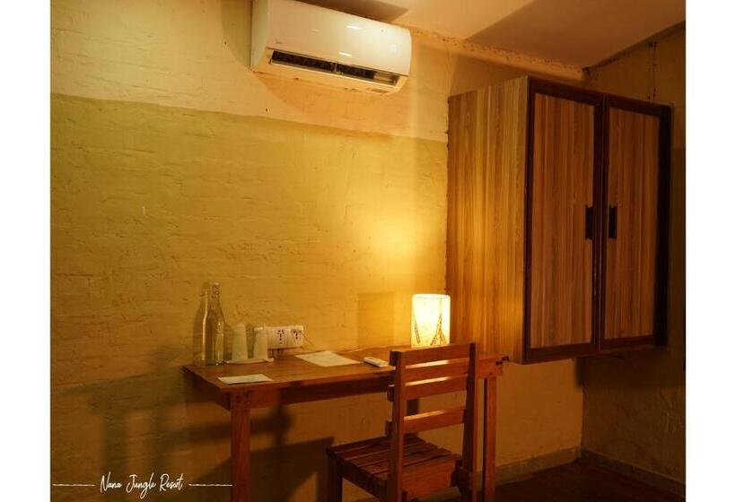 کلبه ییلاقی, Nana Jungle Resort