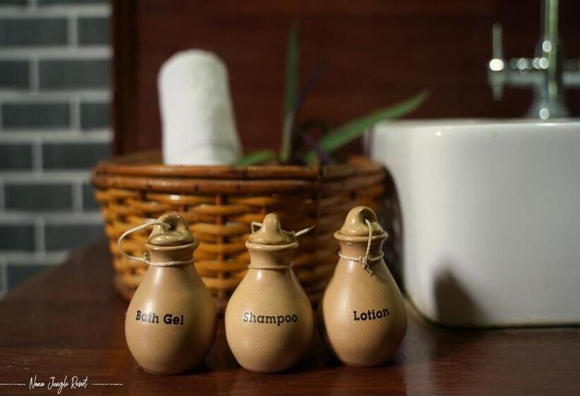 کلبه ییلاقی, Nana Jungle Resort