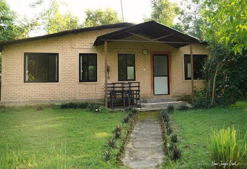 کلبه ییلاقی, Nana Jungle Resort
