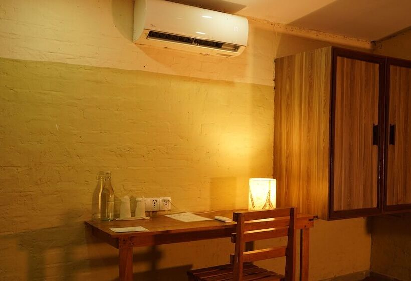 اتاق لوکس, Nana Jungle Resort