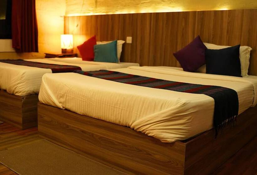 اتاق لوکس, Nana Jungle Resort