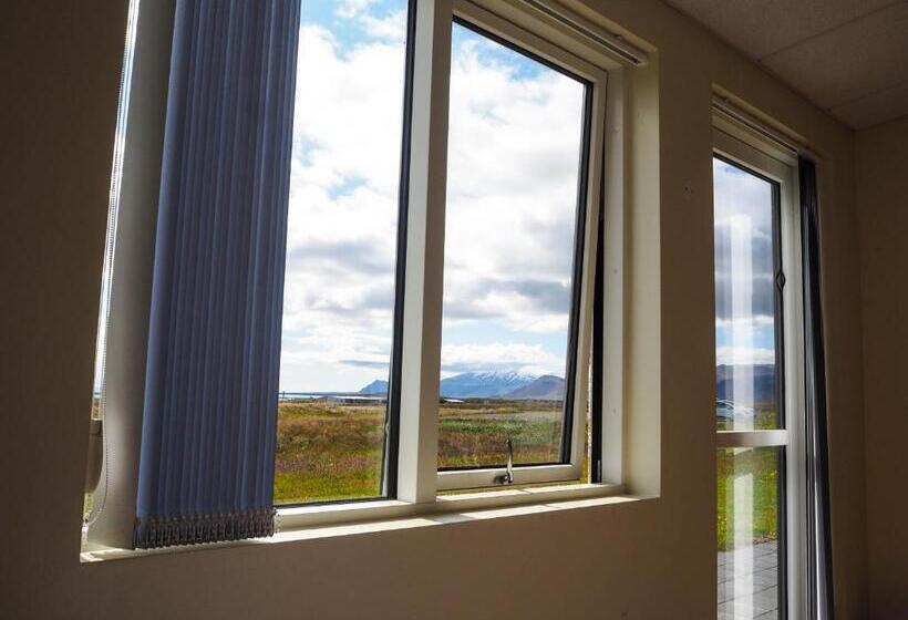 اتاق استاندارد, Kast Guesthouse