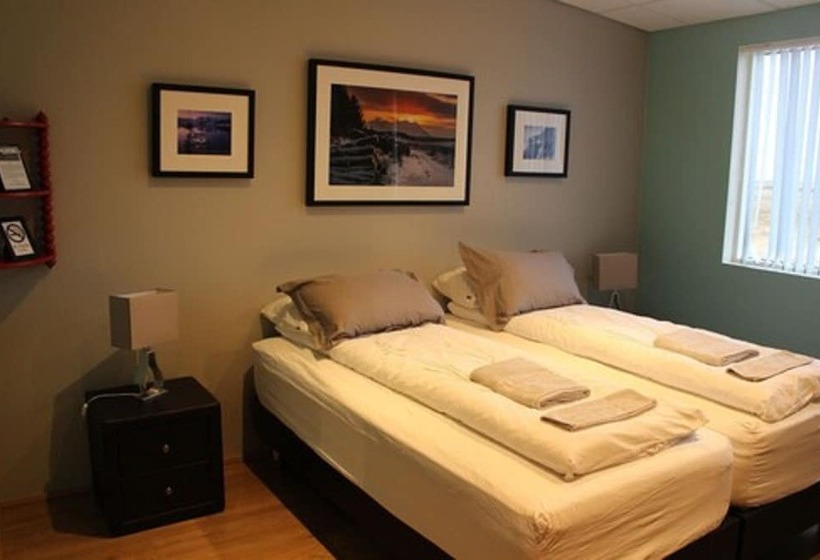 اتاق استاندارد, Kast Guesthouse