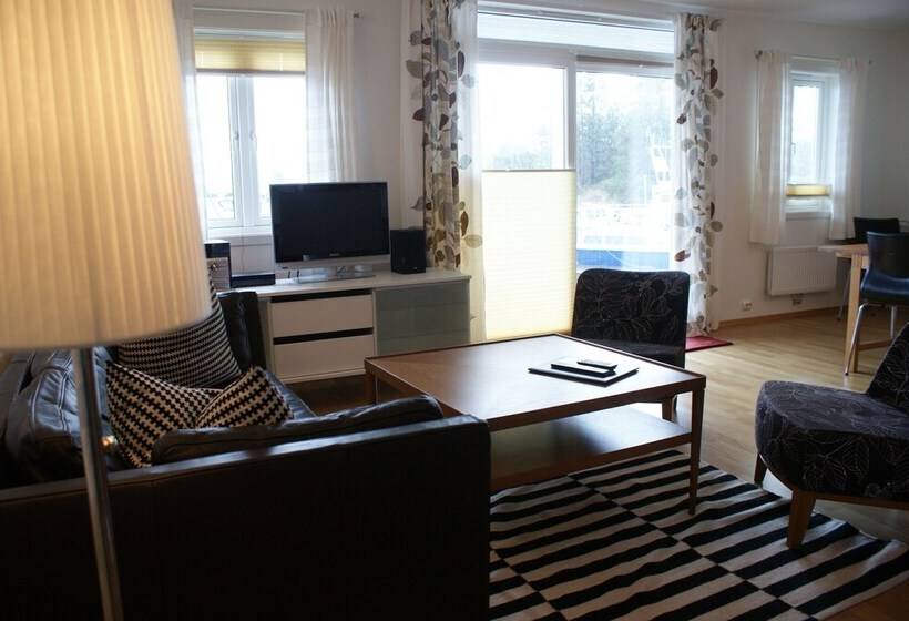 דירת שלושה חדרים, Fjordbris