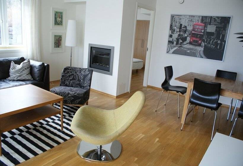 דירת שלושה חדרים, Fjordbris