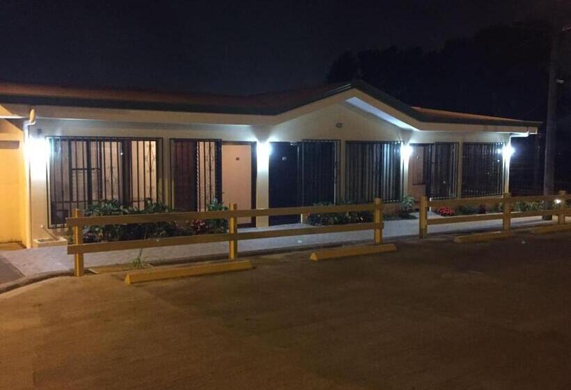 Семейный Номер, Las Brumas