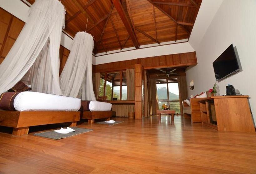 Deluxe Room Mountain View, Popa Garden Resort