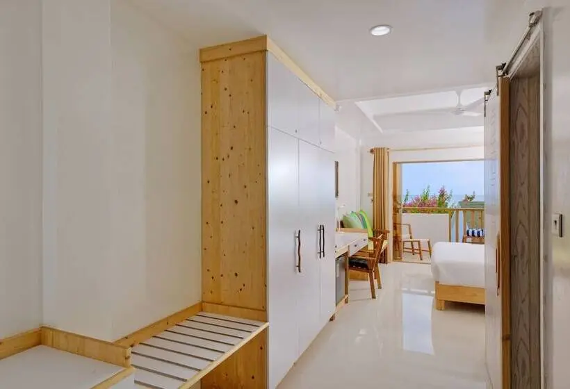 اتاق سوپریور, Luau Beach Inn Maldives
