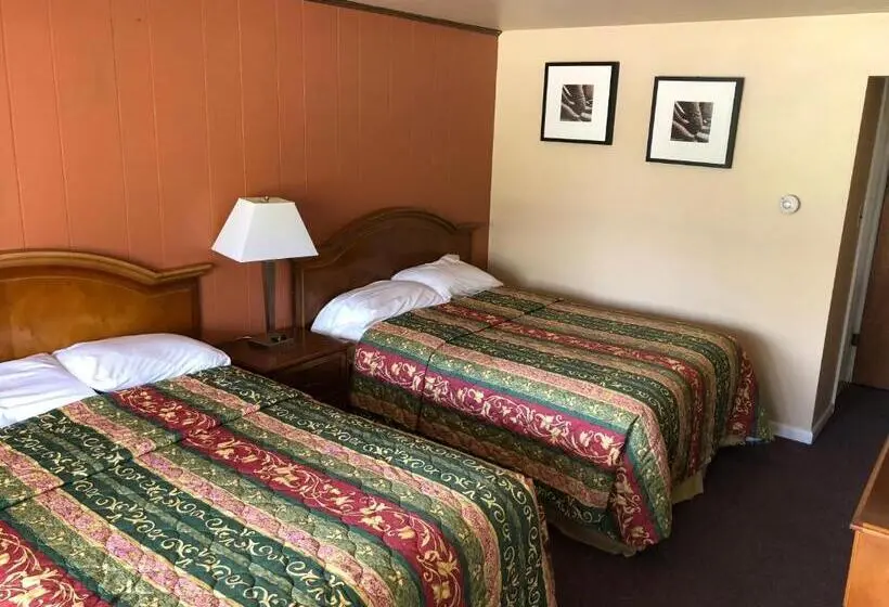 ２ダブルベッドのスタンダードルーム, Angola Motel