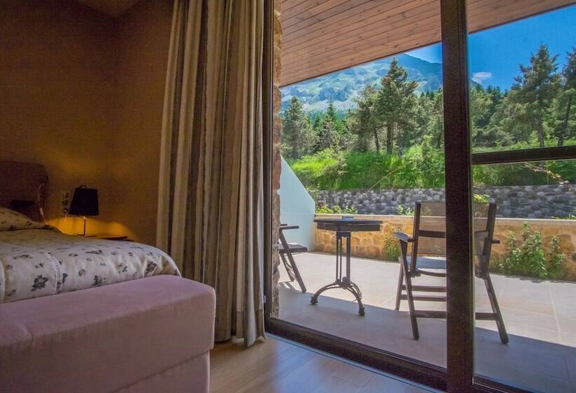 חדר סופריור, Orizontes Tzoumerkon Hotel Resort