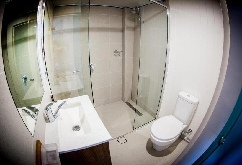 带大床的标准间, Rambutan Resort