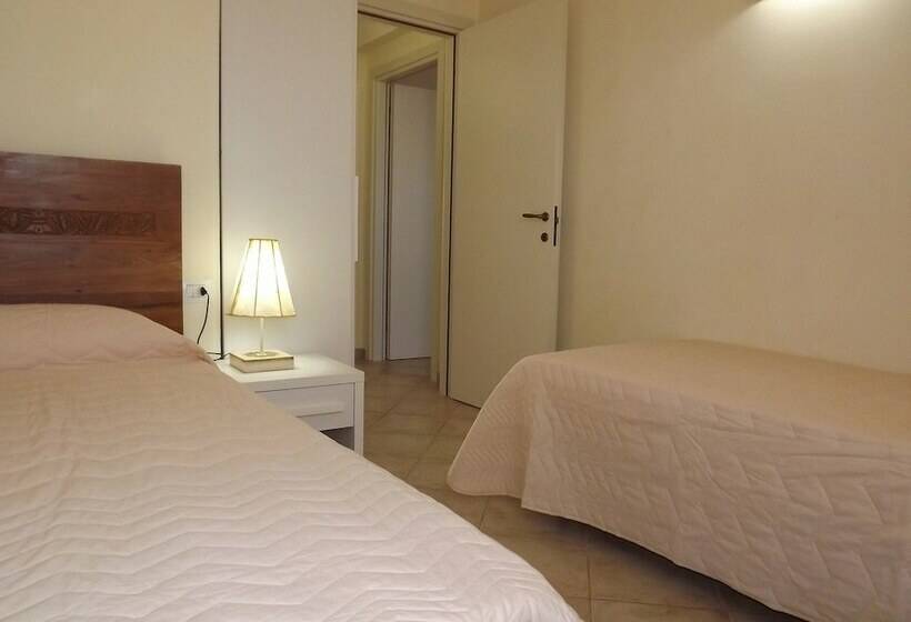 2 Bedroom Apartment Pool View, Aparthotel Tropical