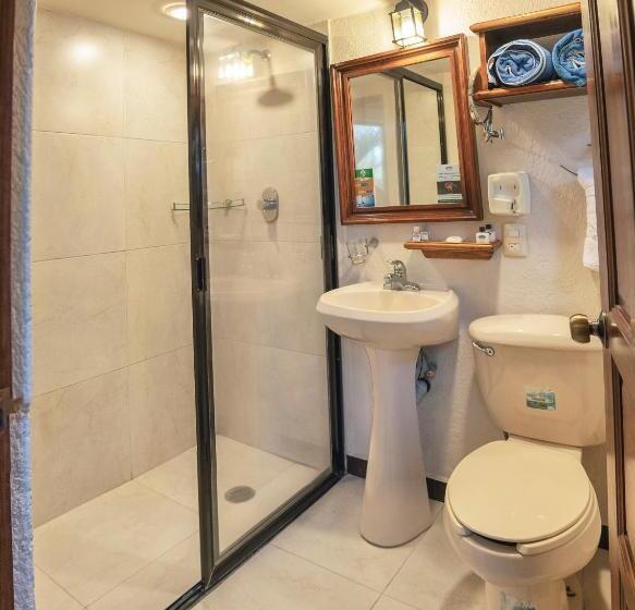 سوییت جونیور, Casa Yunenisa