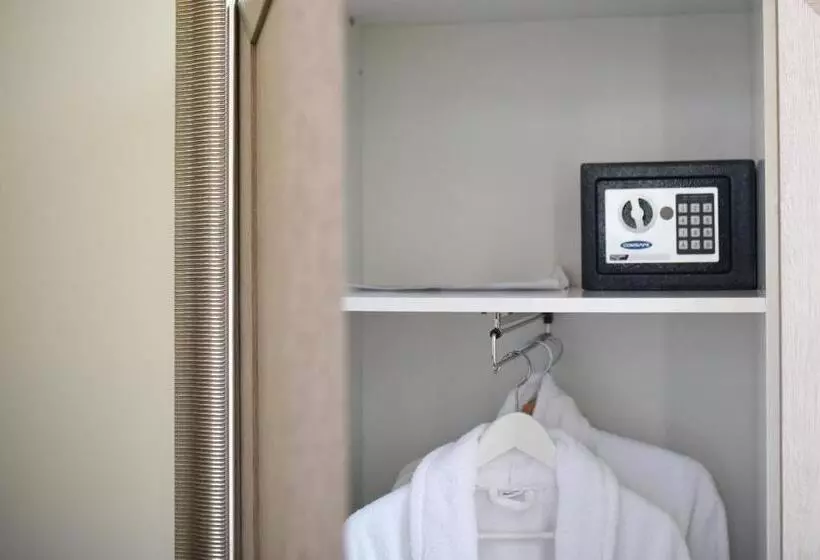 اتاق استاندارد, Euro Hotel Grivita
