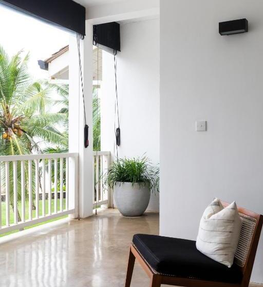 豪华海景房带阳台, Arabella On Boossa