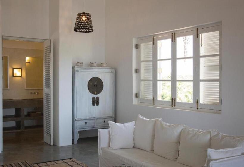 带大床的套房, Arabella On Boossa