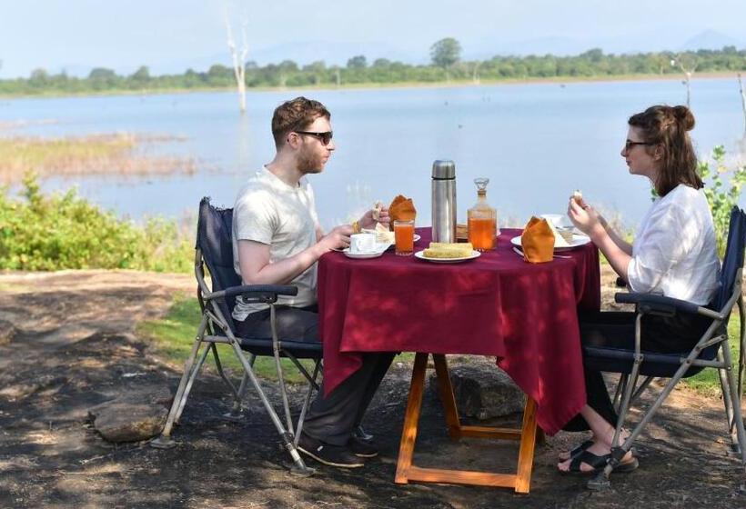 Standard Tent, Athgira River Camping   Udawalawe