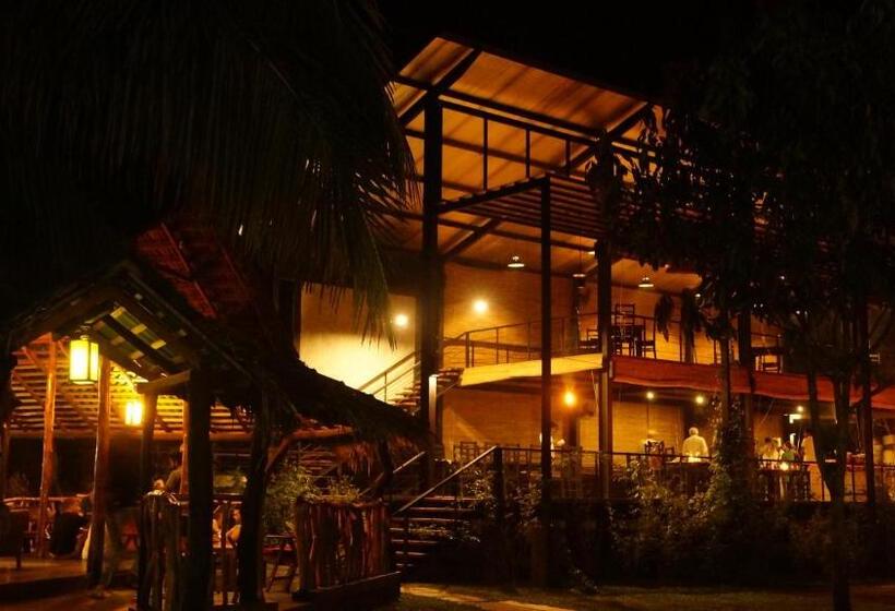 디럭스 트리플 룸, Athgira River Camping   Udawalawe