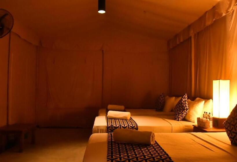 Economy Triple Room, Athgira River Camping   Udawalawe