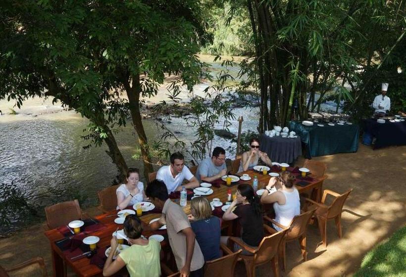 Deluxe Tent, Athgira River Camping   Udawalawe