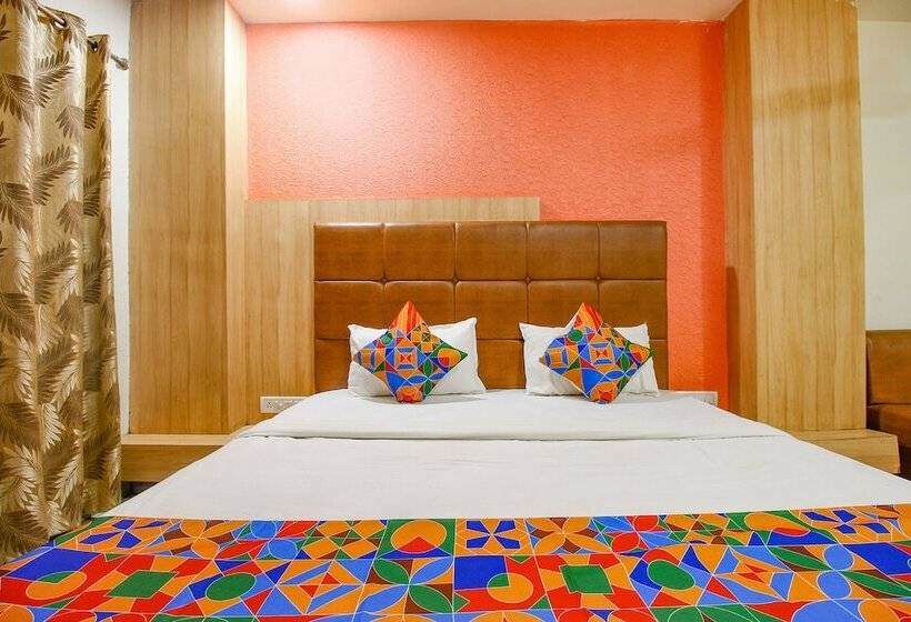 Quarto Deluxe, Fabhotel The Oasis