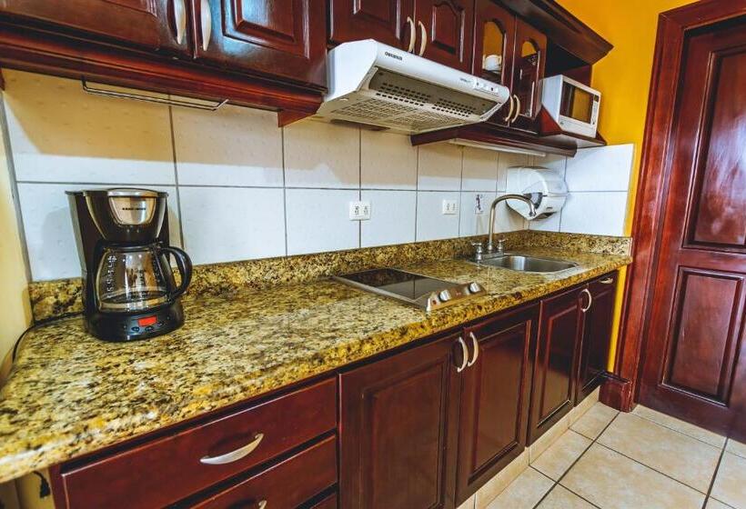 ‫فيلا غرفة نوم واحدة, Condovac La Costa