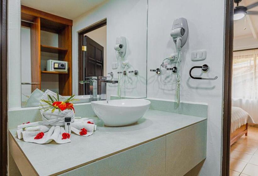 ‫فيلا غرفة نوم واحدة, Condovac La Costa