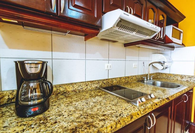 ‫فيلا غرفة نوم واحدة, Condovac La Costa