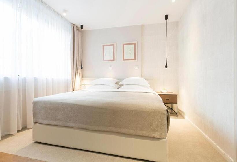 اتاق استاندارد یک نفره, Envoy